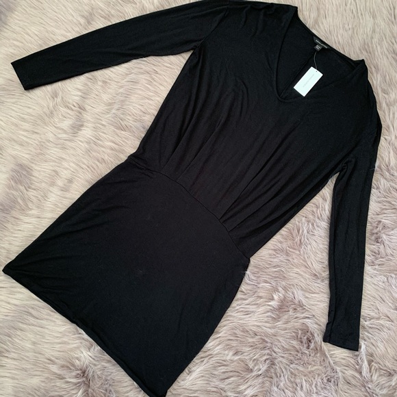 BANANA REPUBLIC | NWT Jersey Long Sleeve Dress